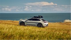 从城市到山野，焕新极氪001用实力告诉你：出发，不需要理由