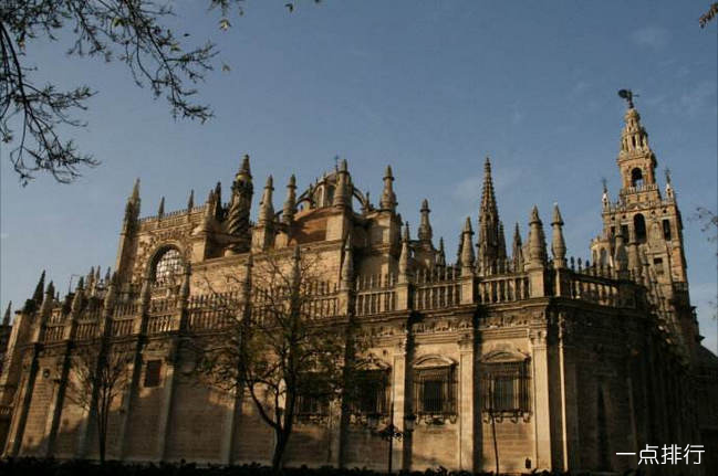 塞维利亚大教堂 塞维利亚大教堂